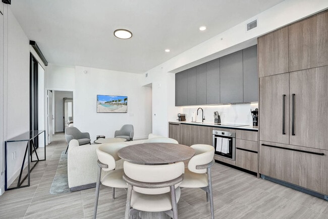 Foto del edificio - 580 72nd St