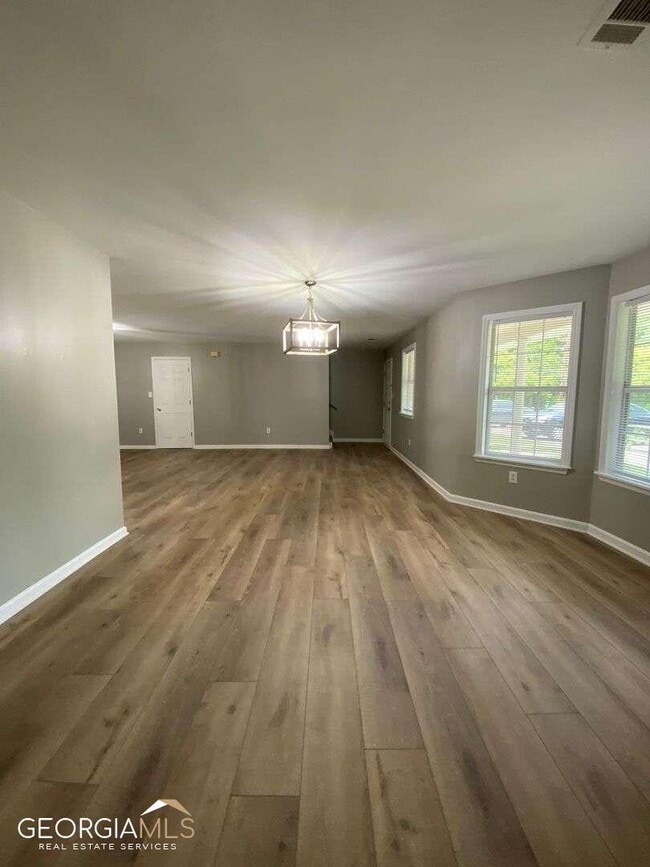Building Photo - 1525 Cedar Shoals Dr