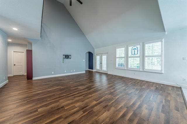 Building Photo - 1115 Douglas Dr