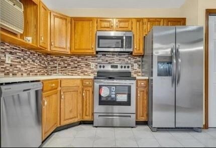 Foto del edificio - 211-213-213 Prospect Ave