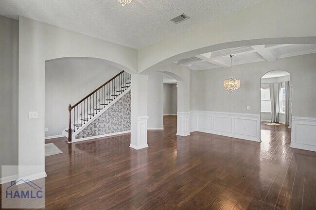 Foto del edificio - 976 Oak Crest Dr