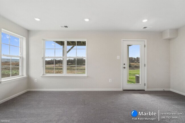 Foto del edificio - 3 br, 4 bath Townhome - 60 Stembogan Ct