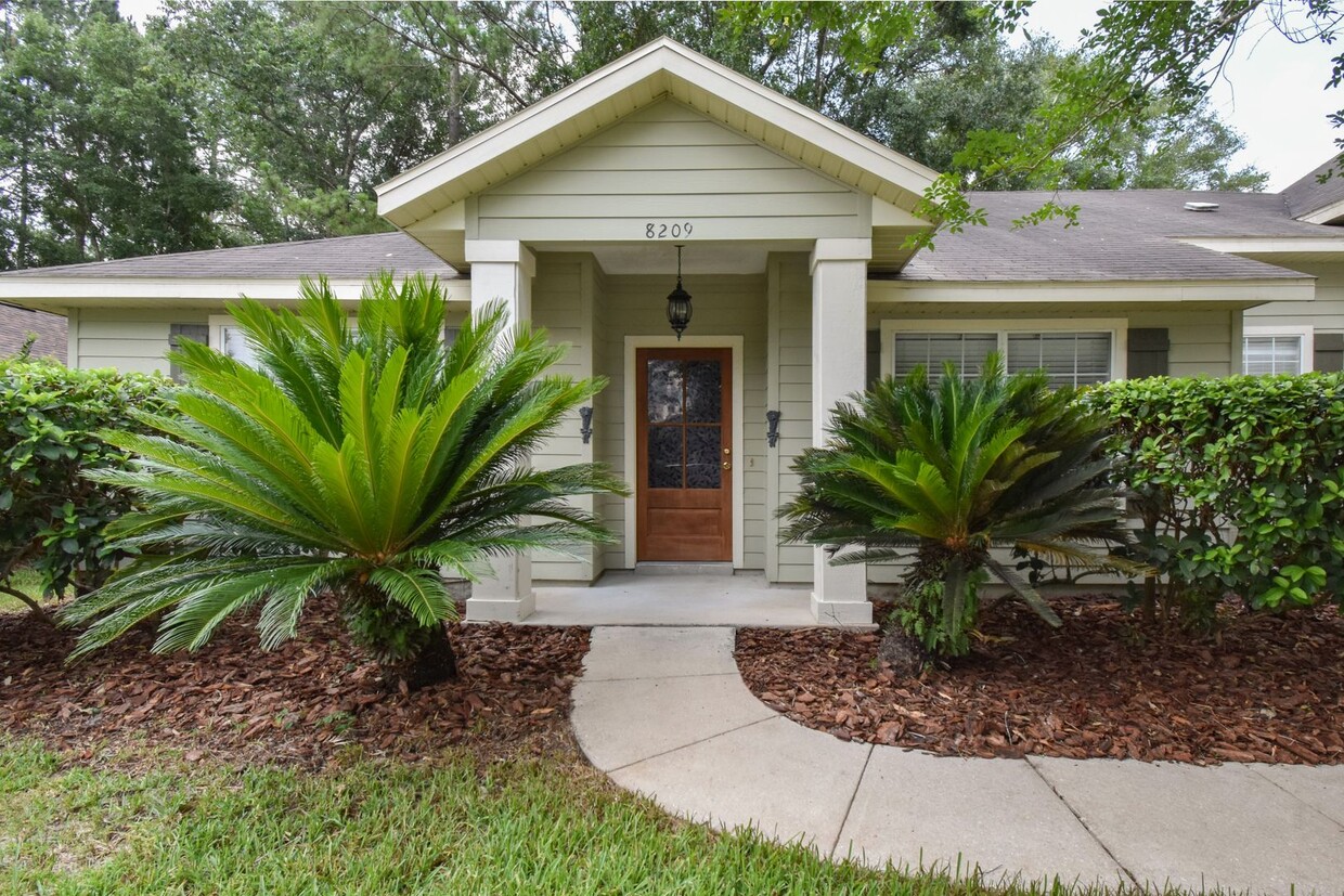 Foto principal - 8209 SW 52 Ln