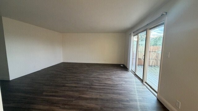 Foto del edificio - 22842 Vermont St