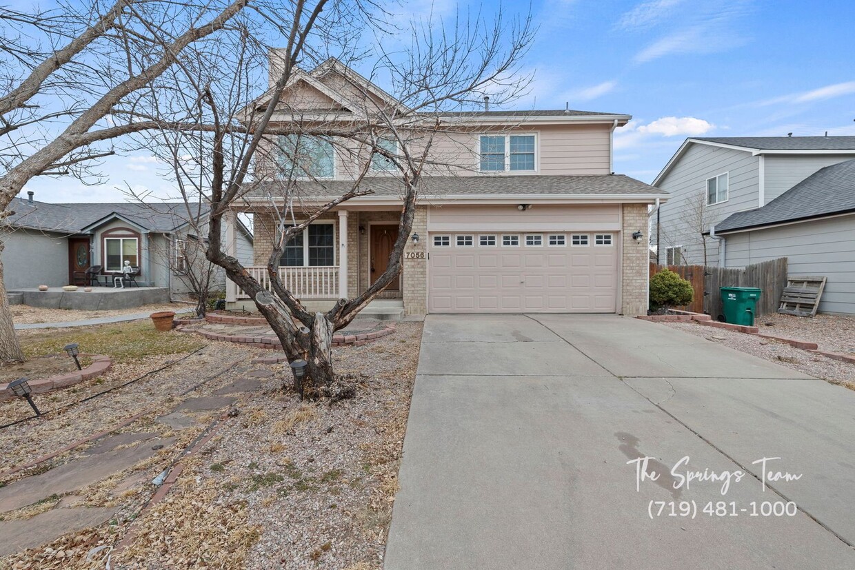 Primary Photo - Updated 3BD/3BA Fountain Home w/ A/C!