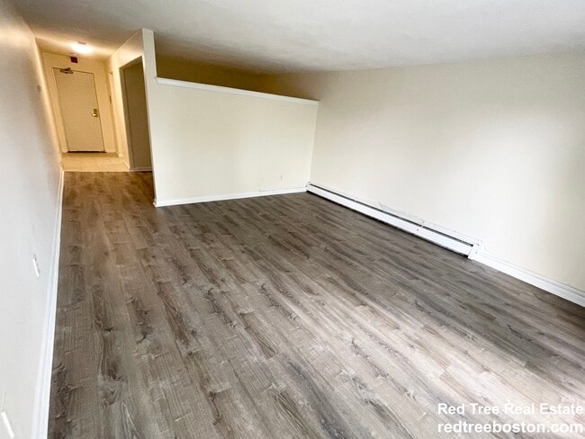 Photo - 245 Main St Apartment