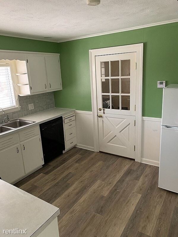 Building Photo - 2 br, 1 bath Apartment - 35 Academy Street 1