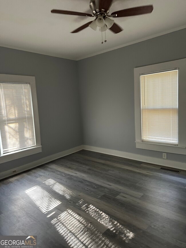 Foto del edificio - 2134 Main St NW