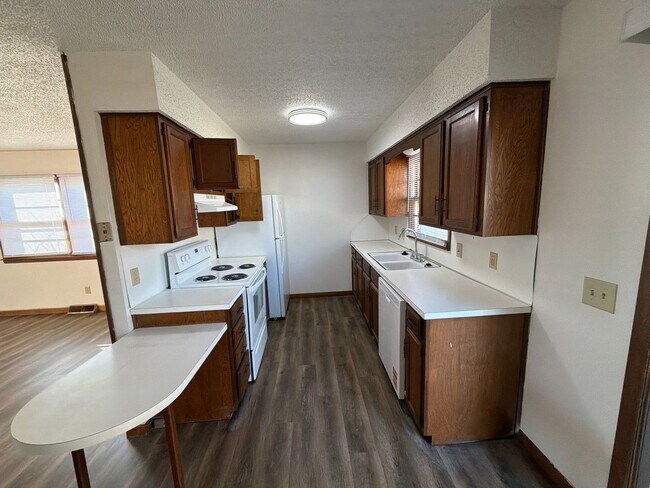 Foto del edificio - 3335 E Sunset St