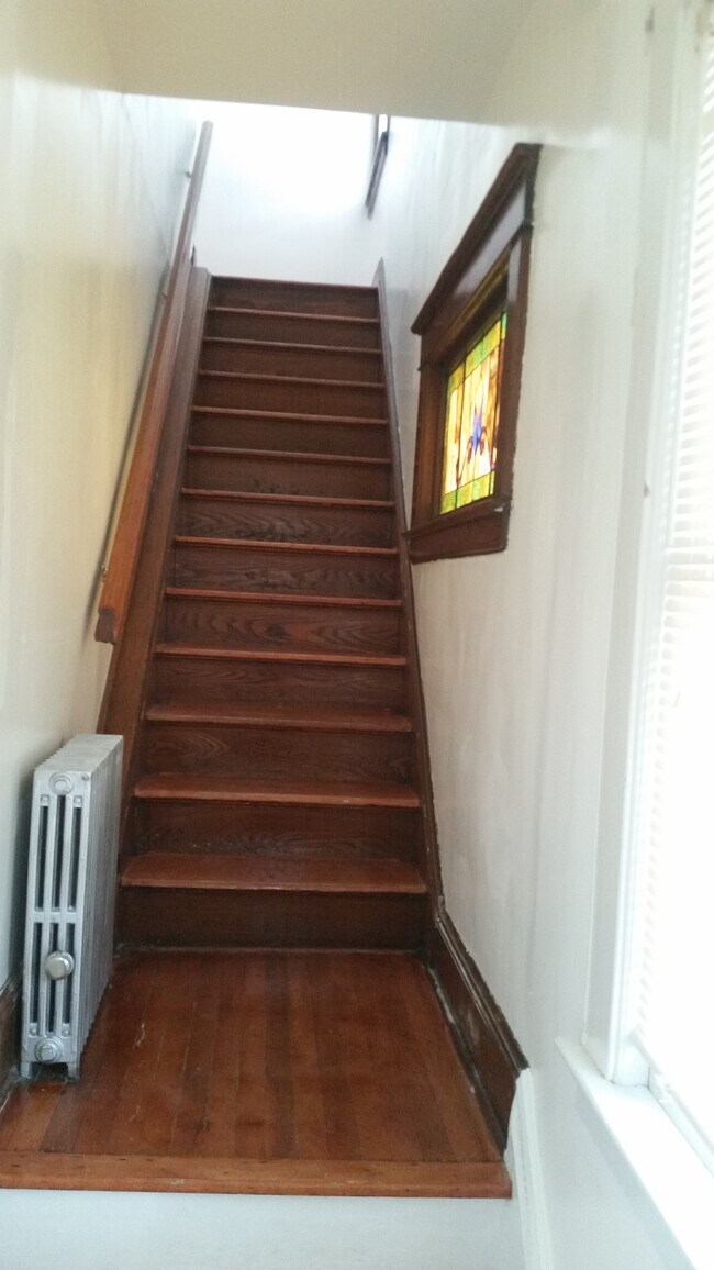 21 Windsor Ave Unit 2, East Rutherford, NJ 07073 - 21 Windsor Ave East ...