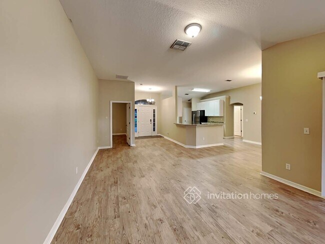 Building Photo - 842 Cherry Laurel St