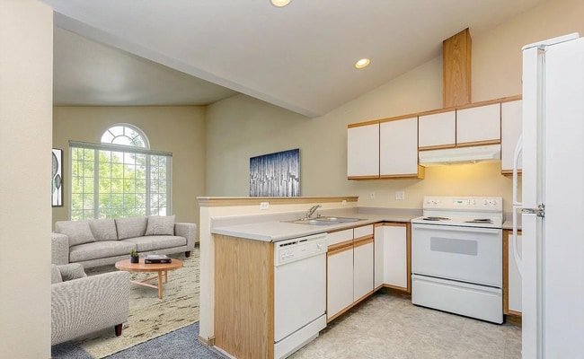 Building Photo - 2130-2132 Harris Ave