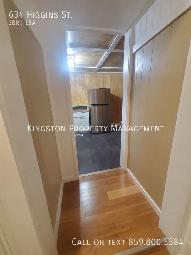 Building Photo - Beautiful Renovated 3 Bedroom in Paris!! M...