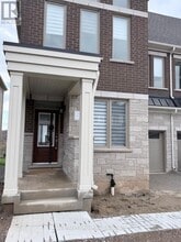 Building Photo - 3210 Crystal Dr