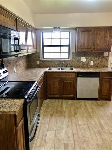 Foto del edificio - 1425 Marion Dr