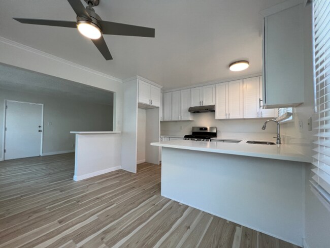 Foto del edificio - 4710 Vantage Ave
