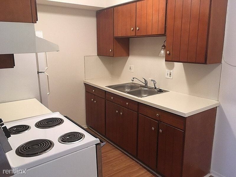 Primary Photo - 2 br, 1 bath Apartment - 7677 Greeley Street