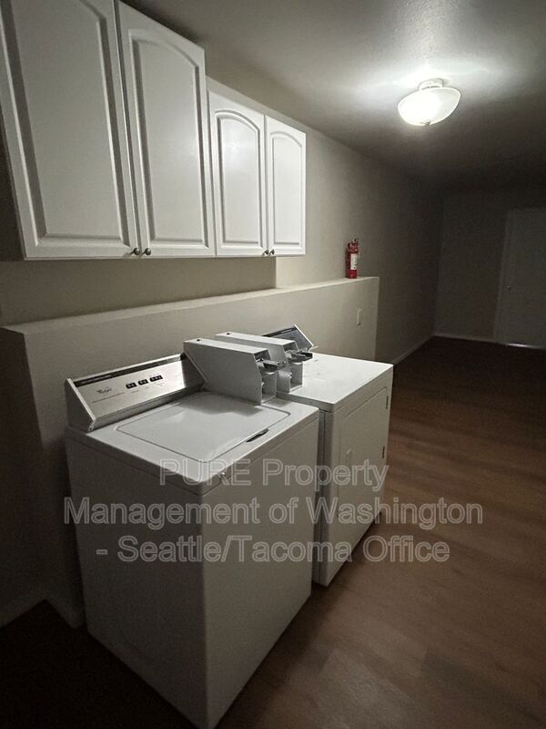 111 10th St SE Unit 7, Auburn, WA 98002 Condo for Rent in Auburn, WA