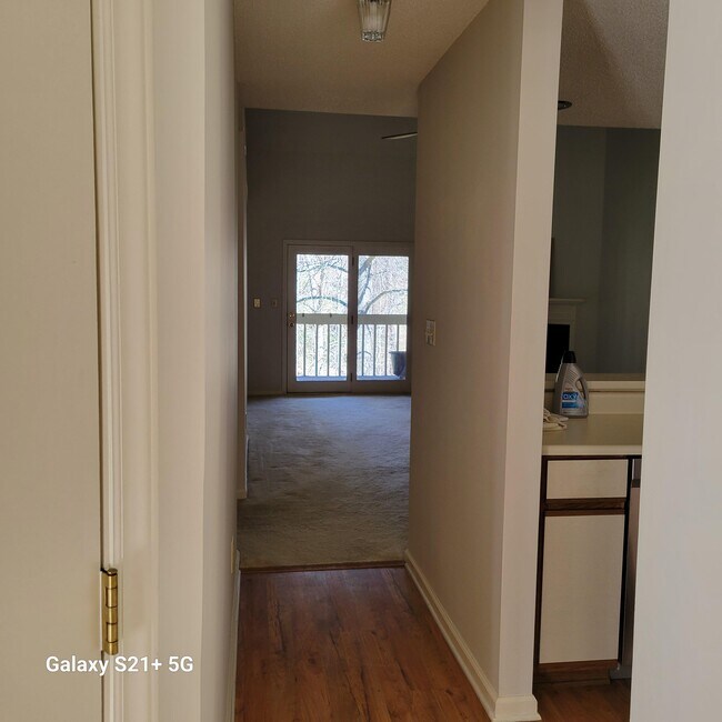 Foto del edificio - 14 Willow Tree Run