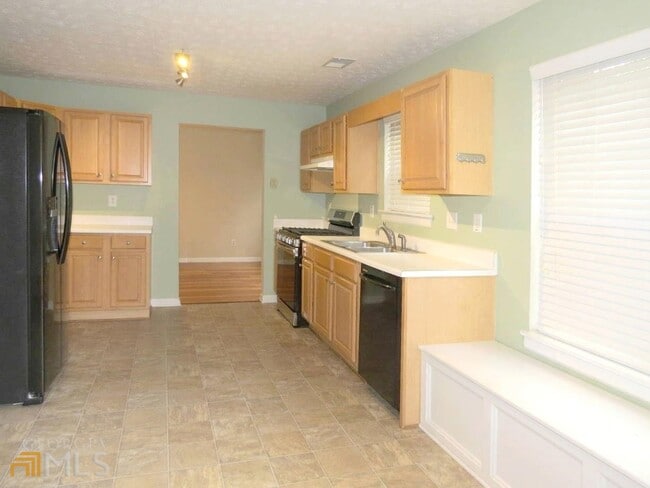Building Photo - 3935 Brushy Creek Way