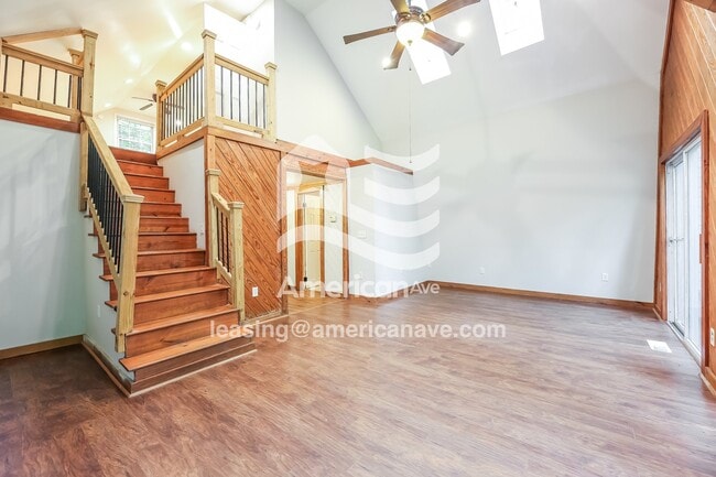 Building Photo - 30 Forest Dr