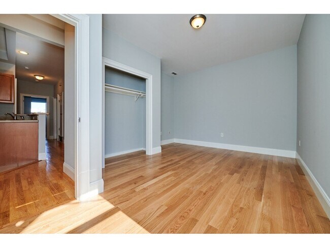 Foto del edificio - 12 Humboldt Pl