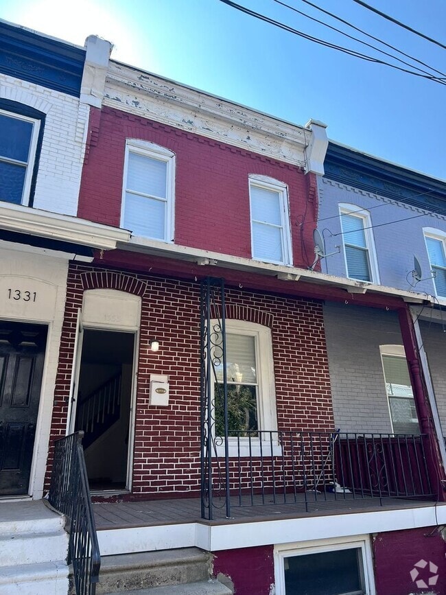 Building Photo - 1333 S Stanley St