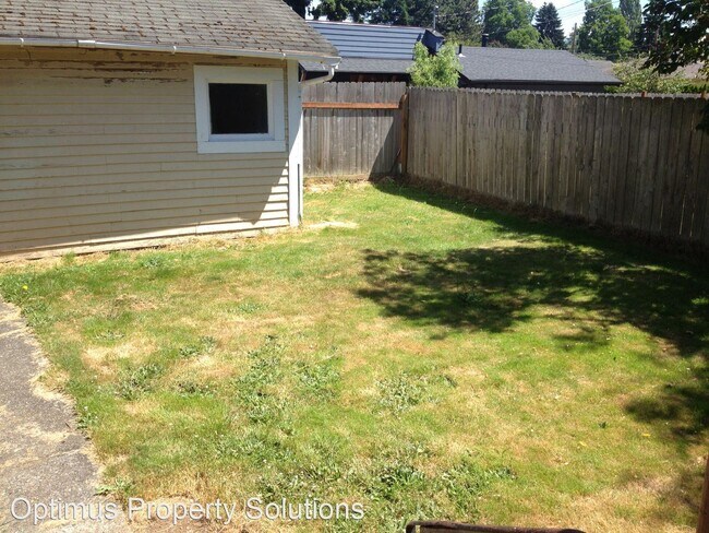 Foto del edificio - 2 br, 1 bath House - 3004 Meridian St