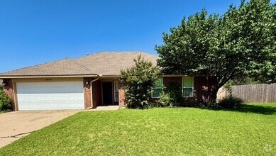 Building Photo - 1604 Briarcreek