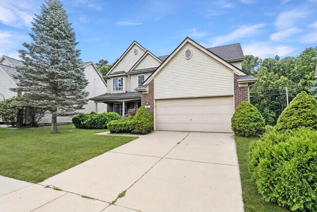 Foto del edificio - 392 Sedgewood Ln