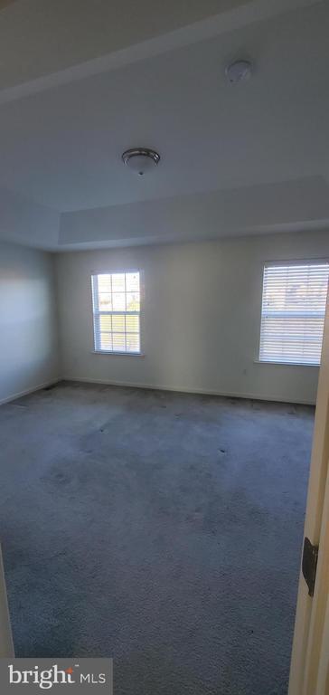 Foto del edificio - 5185 Winthrop Ave