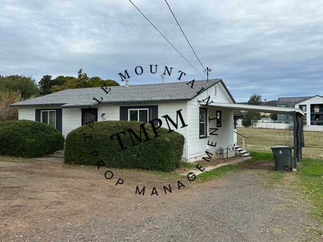 Building Photo - 150 Mono Ave