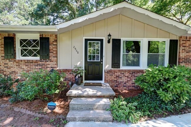 Building Photo - 2968 Fantasy Ln