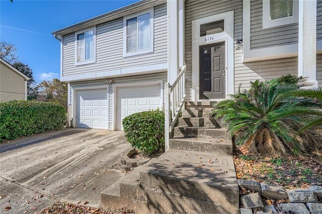 Building Photo - 6134 Raintree Bend