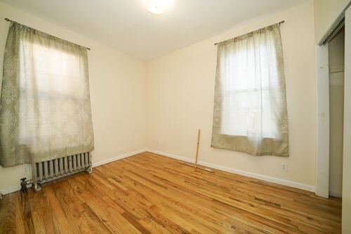 Building Photo - 30-51-51 34th St