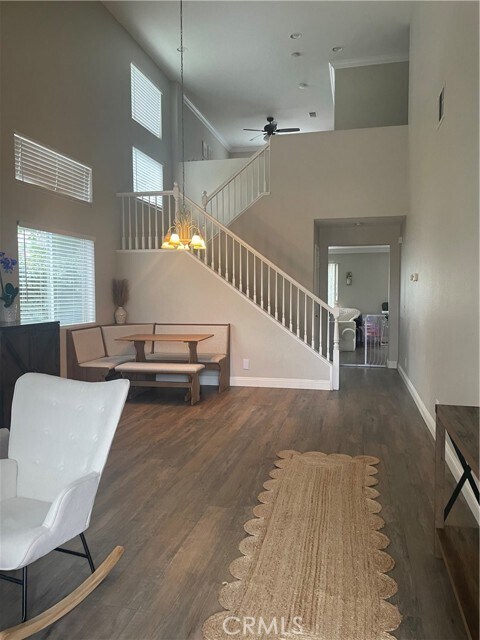 Foto del edificio - 130 Tamarack Dr