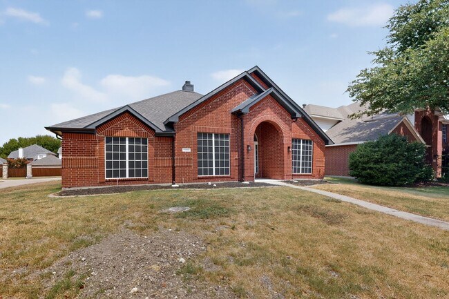 Building Photo - 11112 Amber Valley Dr