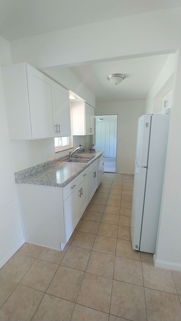 Foto del edificio - 33434 Jennie Rd