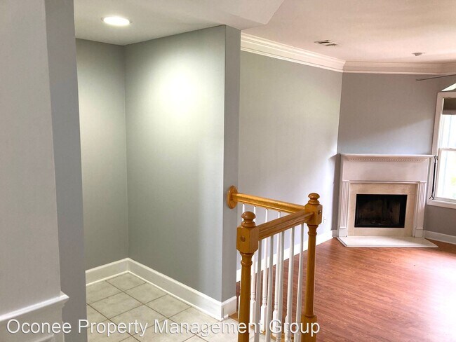 Foto del edificio - 2 br, 2.5 bath House - 171 Farriers Lane, #D