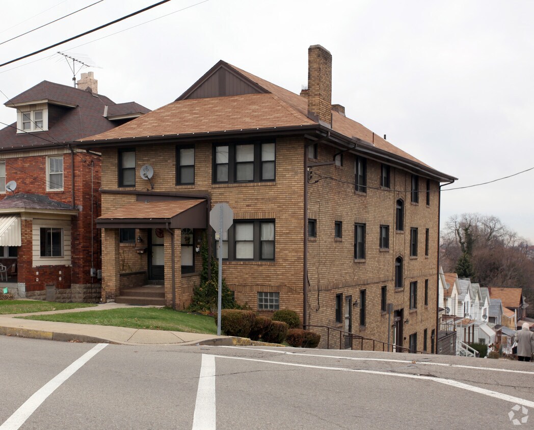 Foto principal - 1710 Potomac Ave