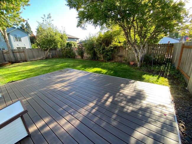 Foto del edificio - Prime Location - 3Bdrm / 2 Bath House - Wa...