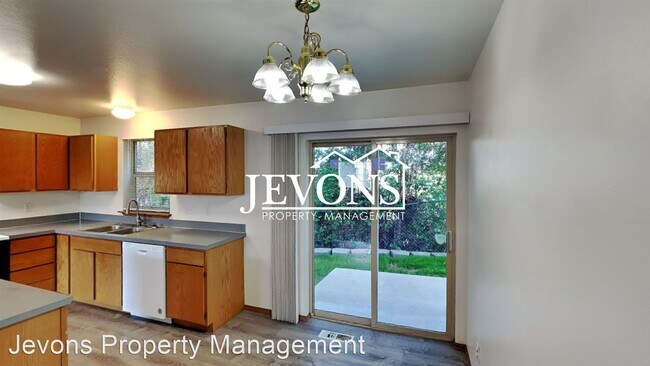 Building Photo - 3 br, 2 bath House - 617 Jamie Dr