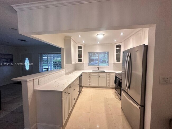 Foto del edificio - 2532 NE 21st Terrace