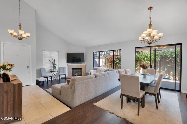 Foto del edificio - 491 Yorba Linda Pl