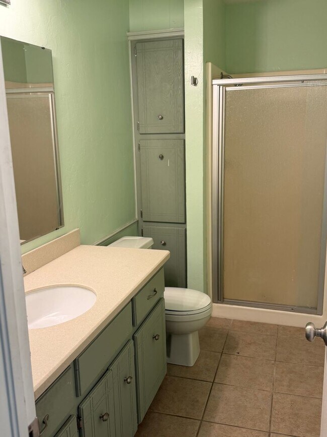 Foto del edificio - 4304 Liberty Cir