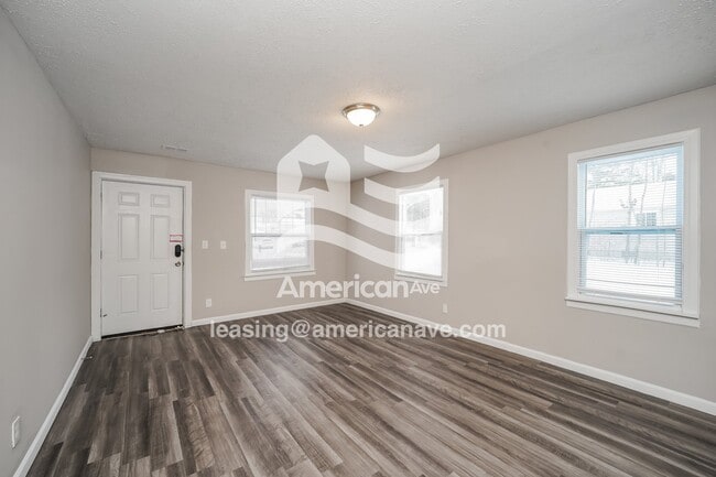 Building Photo - 991 Bryce Ave