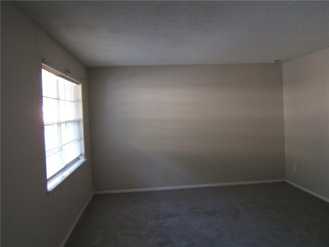 Foto del edificio - 4701 Flat Shoals Rd