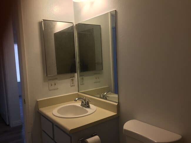 Bathroom - 4202 Orbit Ave