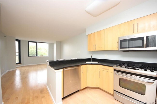 Foto del edificio - 25 Forest St