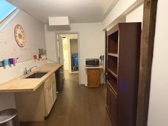 Foto del edificio - 24 Marrow Ln